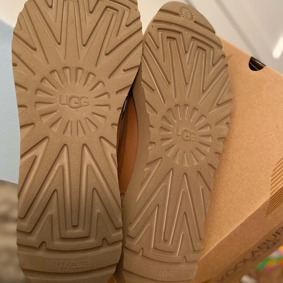 Unisex boots,extremely comfortable and durable. - Picture 7 of 8